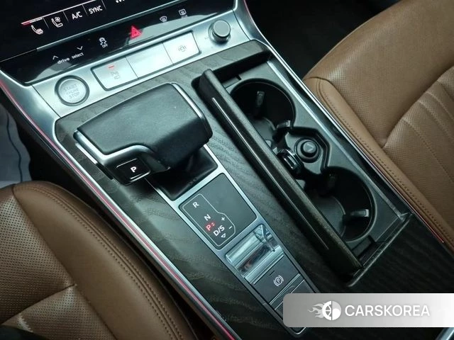 Audi A6 (C8) id 3807799 из Кореи 17