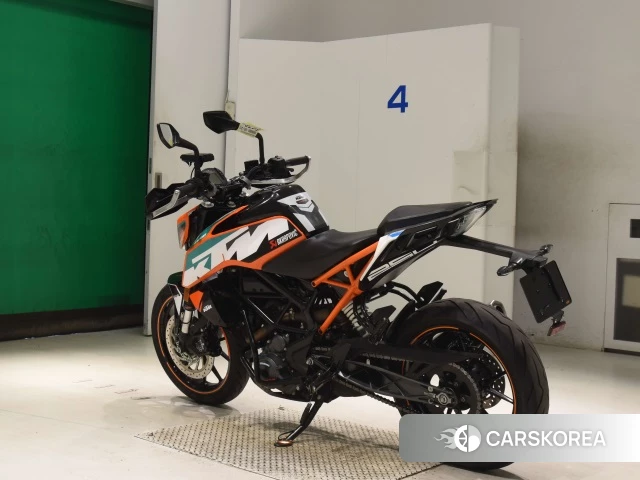 KTM 250 DUKE id 4348067 из Японии 8