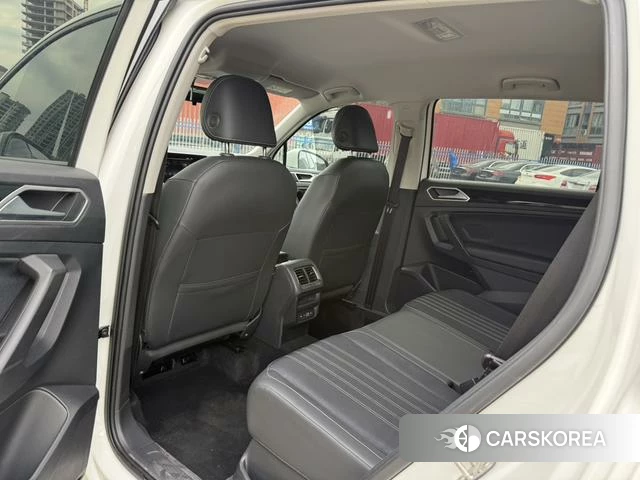Volkswagen Tiguan L id 4290718 из Китая 10