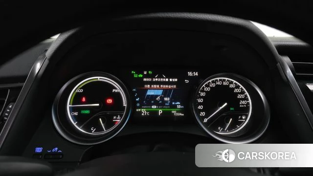 Toyota Camry (XV70) id 4350769 из Кореи 28