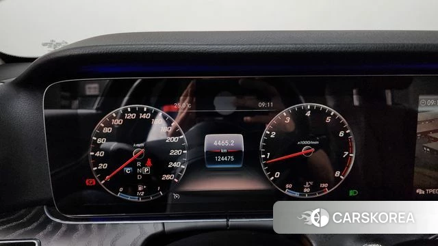 Mercedes-Benz E-Class W213 id 4536482 из Кореи 36