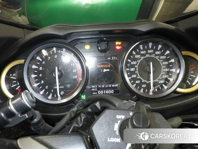 Suzuki GSX1300R HAYABUSA id 4183675 из Японии 22