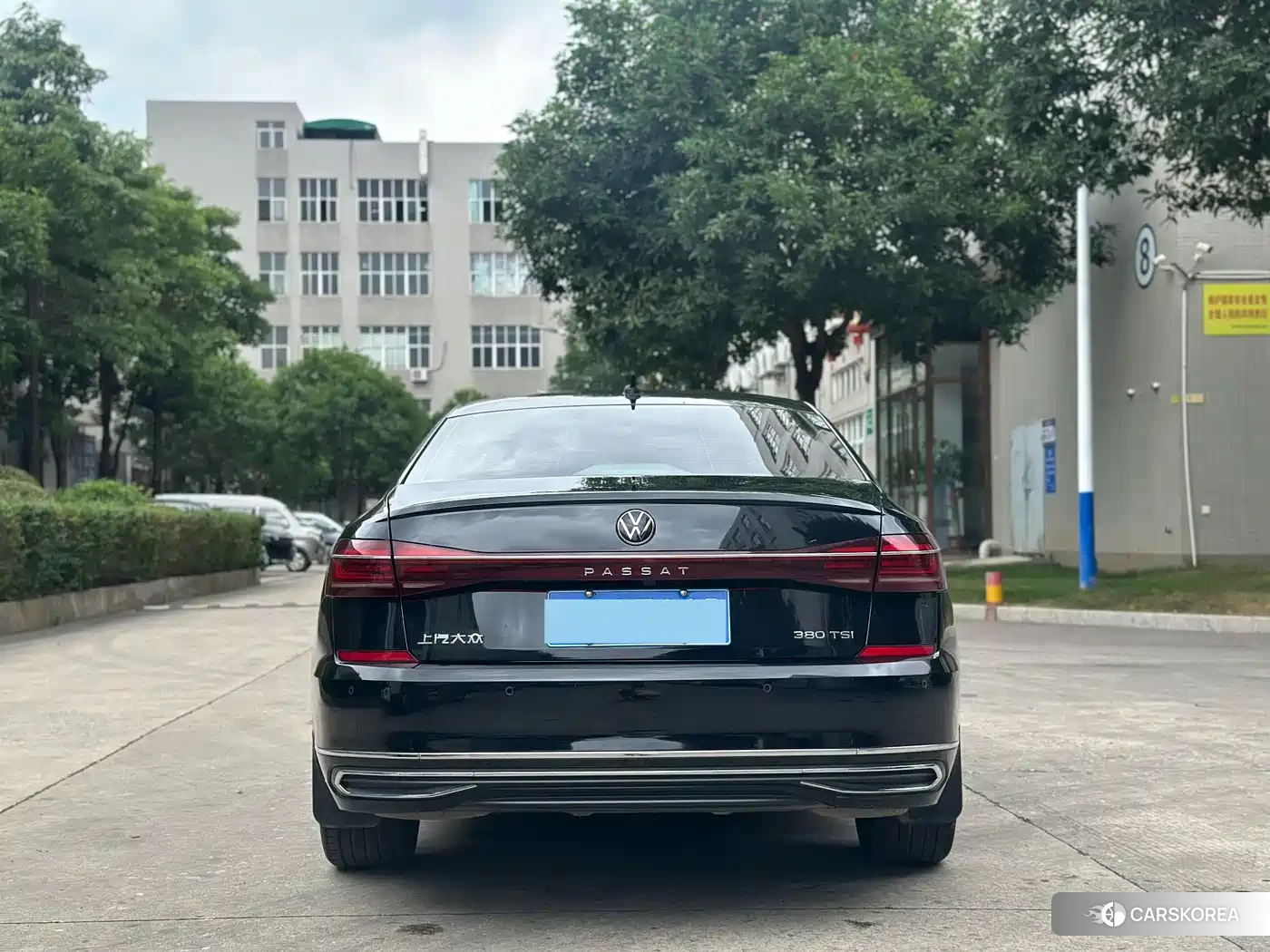 Volkswagen Passat id 4538591 из Китая 9