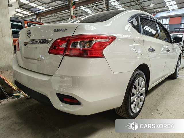Nissan Xuan Yi id 4301145 из Китая 8