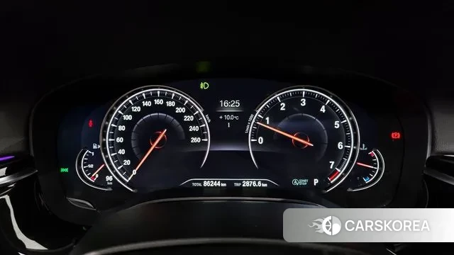 BMW 5 Series (G30) id 3469765 из Кореи 18