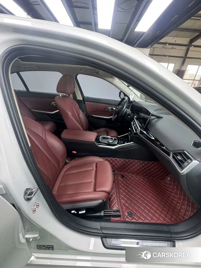 BMW 3 series id 3926970 из Китая 23
