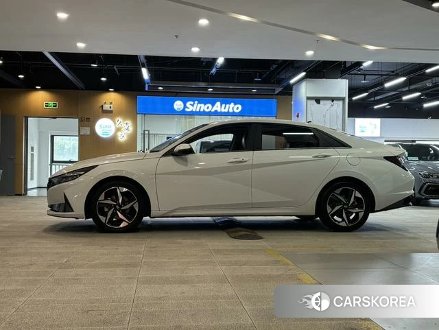 Hyundai Elantra id 4335831 из Китая 10