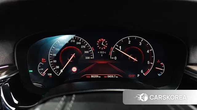 BMW 5 Series (G30) id 3778738 из Кореи 18