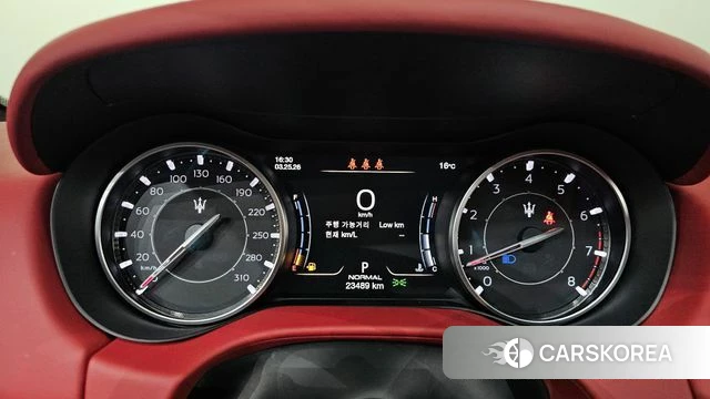 Maserati Ghibli id 3839159 из Кореи 18