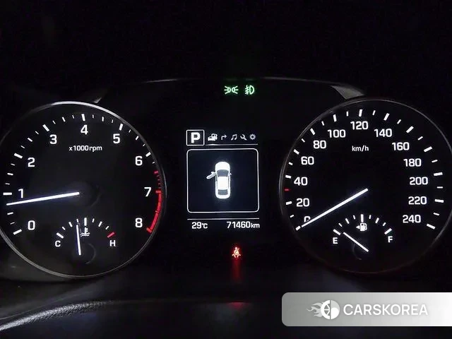 Hyundai Avante AD id 3076876 из Кореи 16