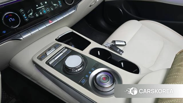 Genesis Electrified GV70 id 4618075 из Кореи 32