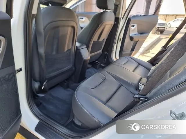 Kia The New Niro id 3343806 из Кореи 18