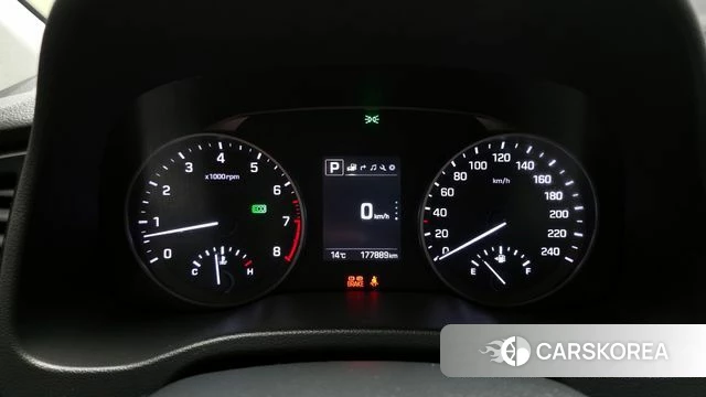 Hyundai Avante AD id 3873956 из Кореи 18