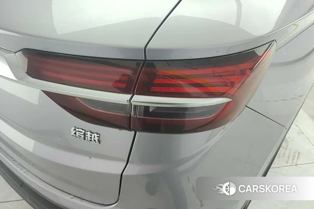 Geely Automobile Binyue id 3944963 из Китая 15