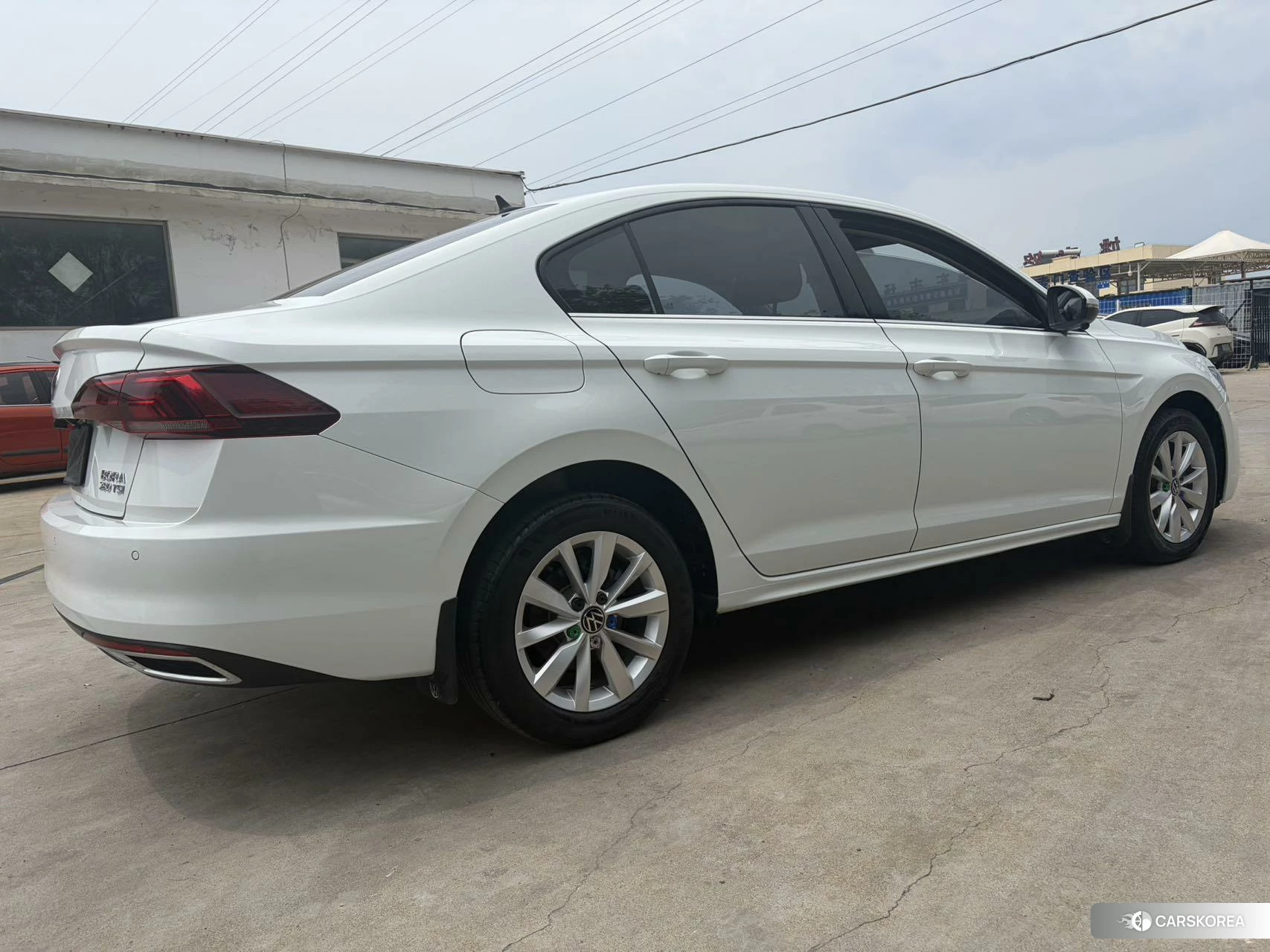Volkswagen Bora id 4473919 из Китая 10