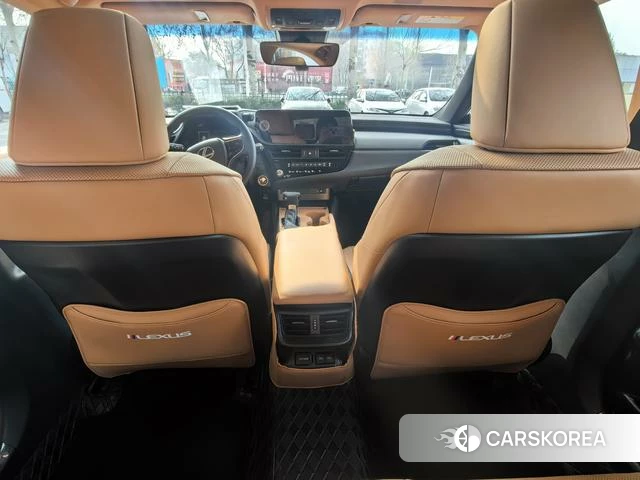 Lexus ES id 4259030 из Китая 10