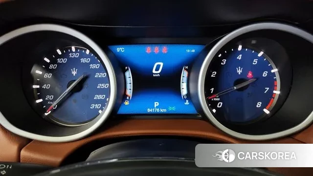 Maserati Ghibli id 3698772 из Кореи 18