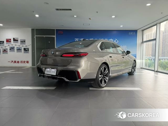BMW 7 series id 4256606 из Китая 25