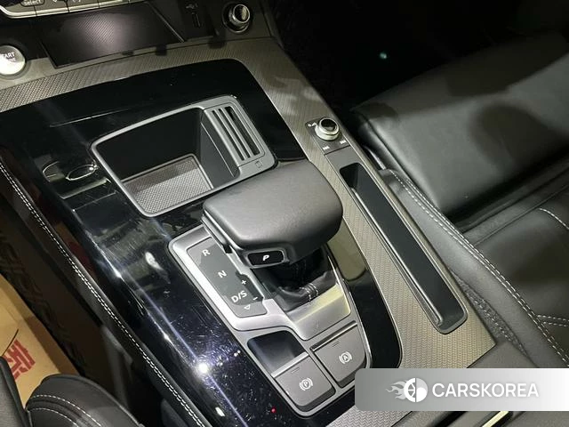Audi Q5L id 4240535 из Китая 12