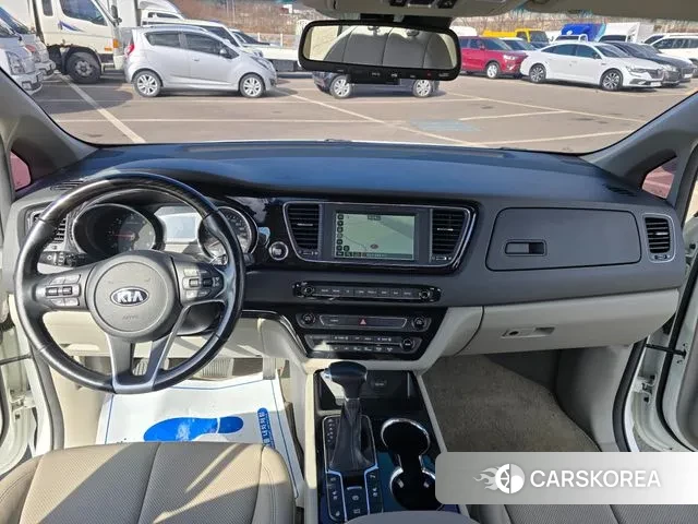 Kia The New Carnival id 3737073 из Кореи 18