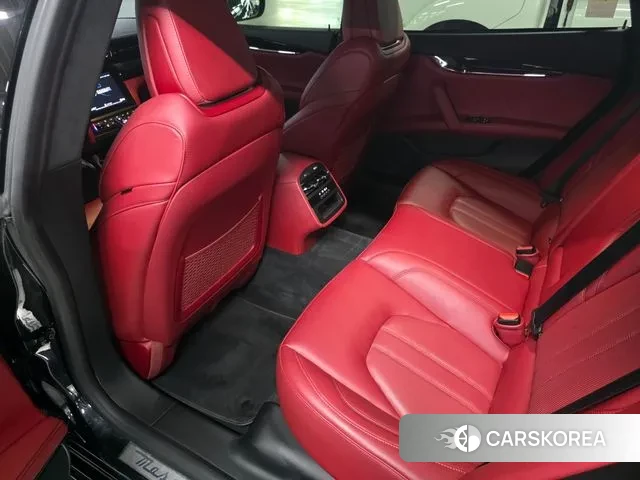 Maserati Quattroporte id 3089385 из Кореи 12