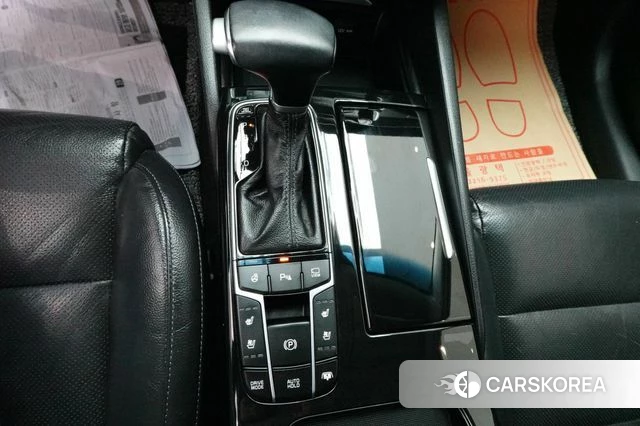 Kia Come New K7 id 4582113 из Кореи 18