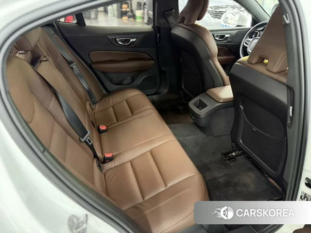 Volvo S60 id 4227309 из Китая 18