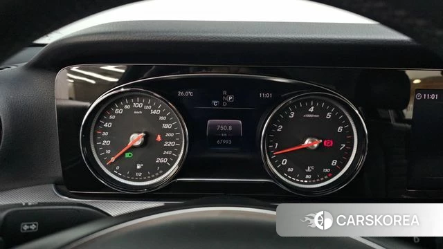 Mercedes-Benz E-Class W213 id 4465790 из Кореи 18