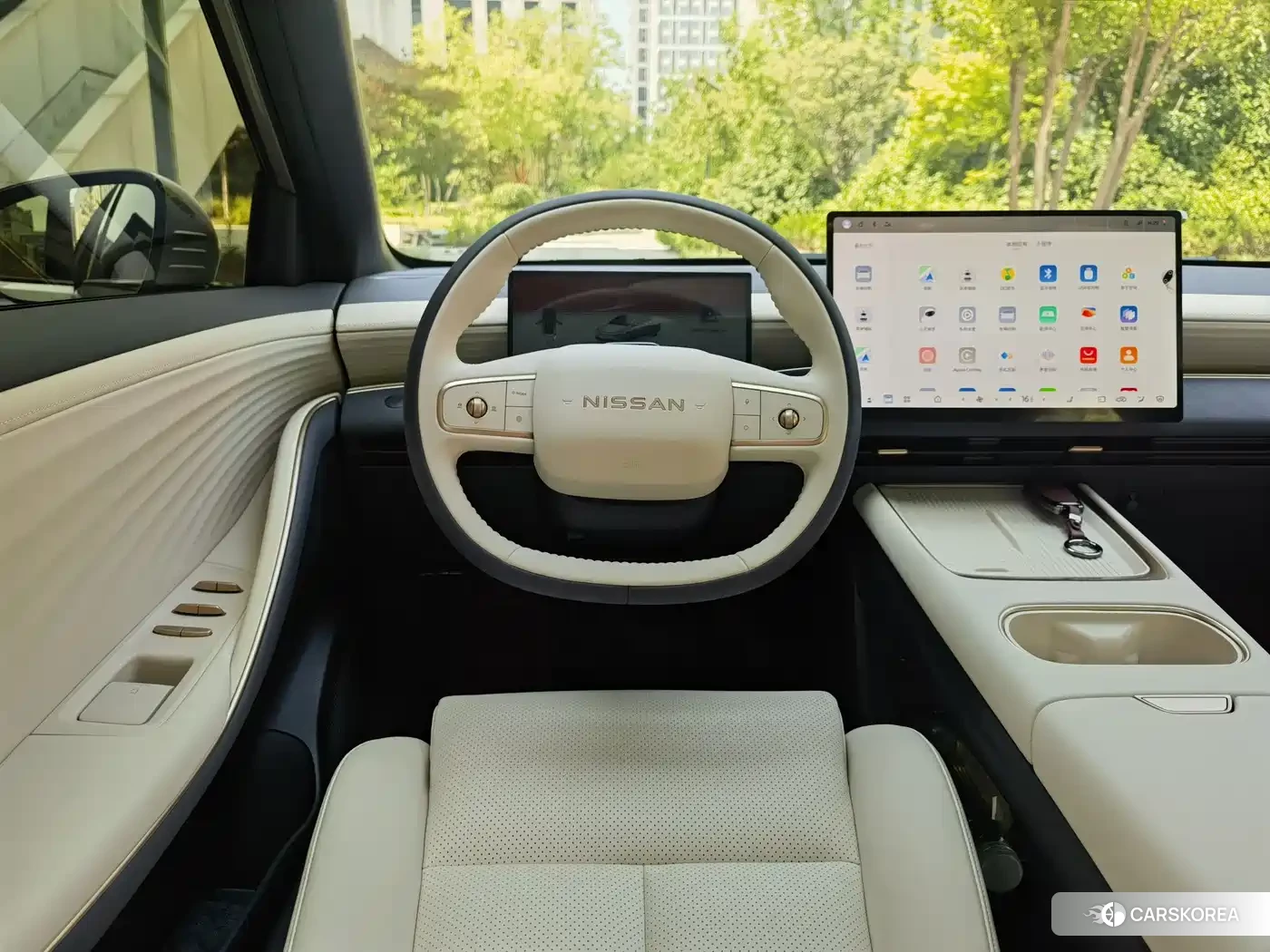 Nissan N6 id 4669250 из Китая 14