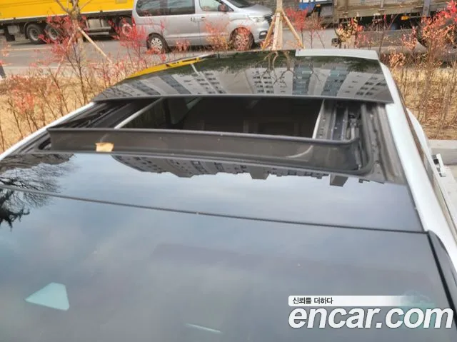 Hyundai Grandeur Hybrid (GN7) id 2684272 из Кореи 10