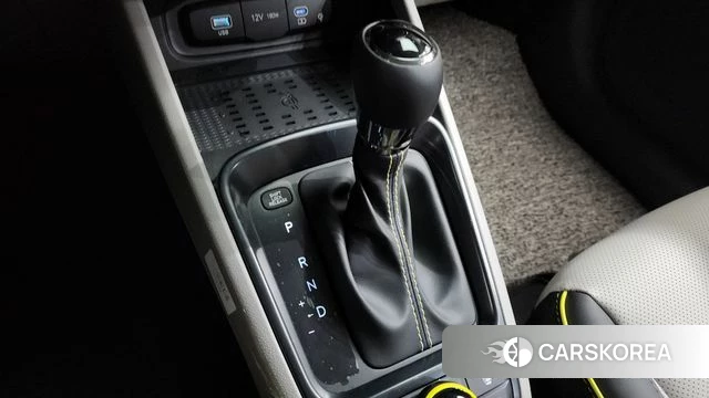 Hyundai Venue id 4342464 из Кореи 31