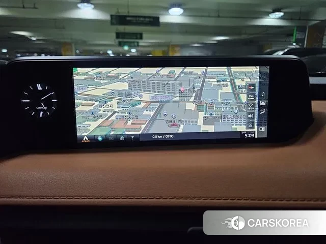 Lexus UX250h id 3479896 из Кореи 16