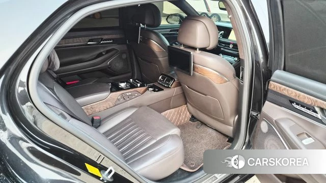 Genesis G90 id 3853498 из Кореи 12