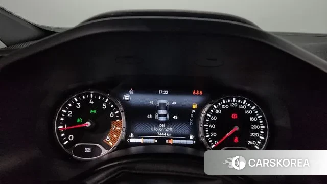 Jeep Renegade id 2905078 из Кореи 18