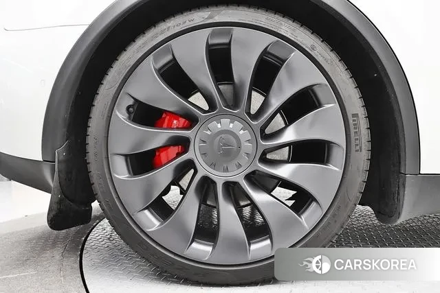 Tesla Model Y id 3143830 из Кореи 18