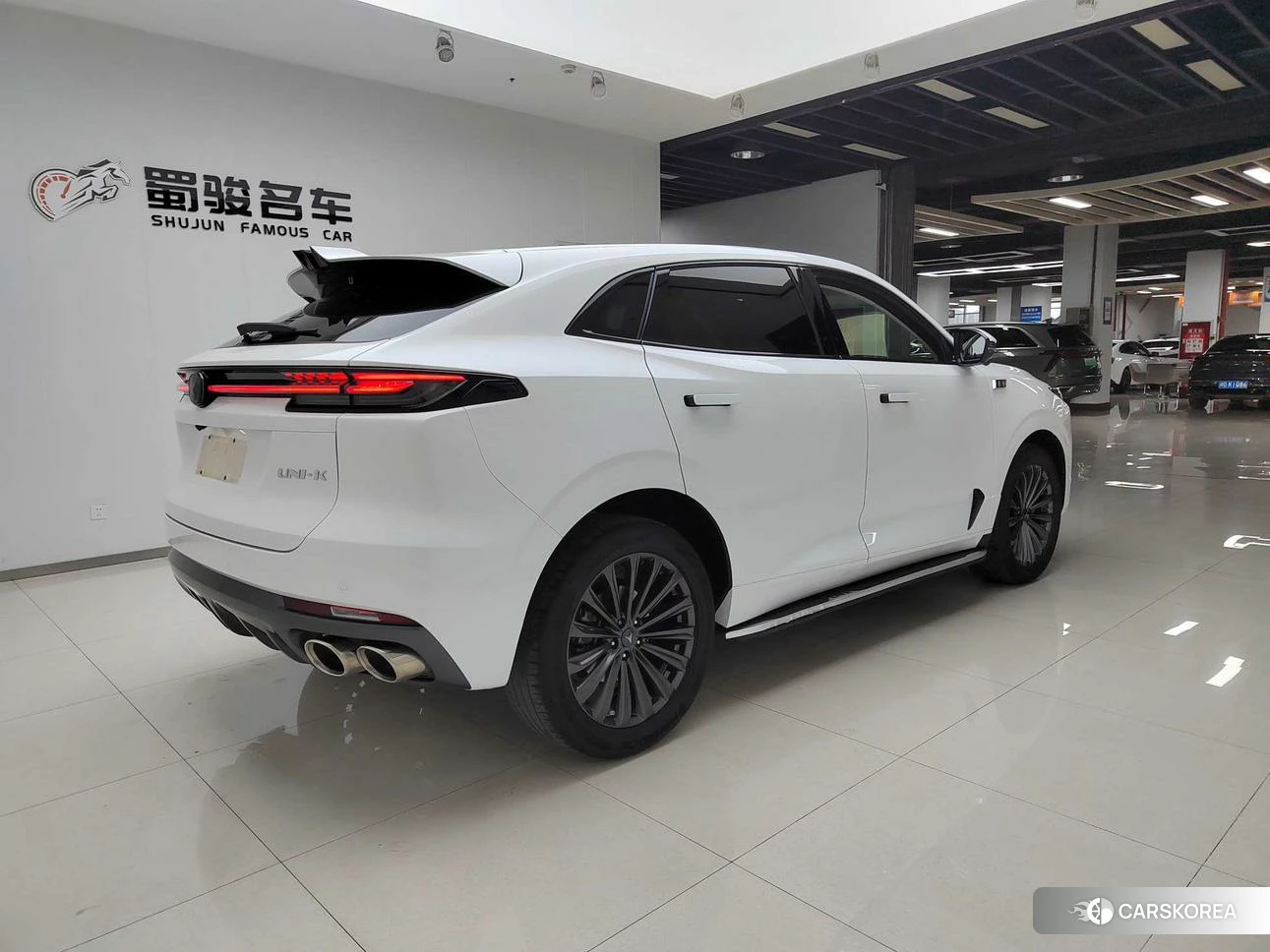 Chang'an UNI-K id 4440348 из Китая 17