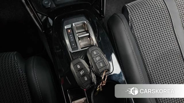 Peugeot e-2008 second generation id 4315499 из Кореи 28