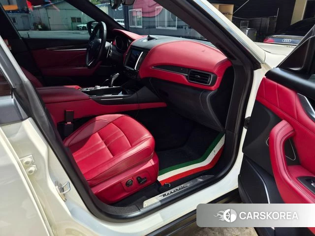 Maserati Levante id 4614940 из Кореи 13
