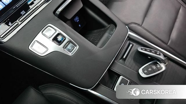 Hyundai The New Grandeur IG id 4519243 из Кореи 34