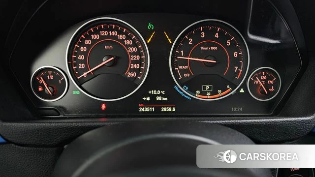 BMW 3 Series (F30) id 3845996 из Кореи 18