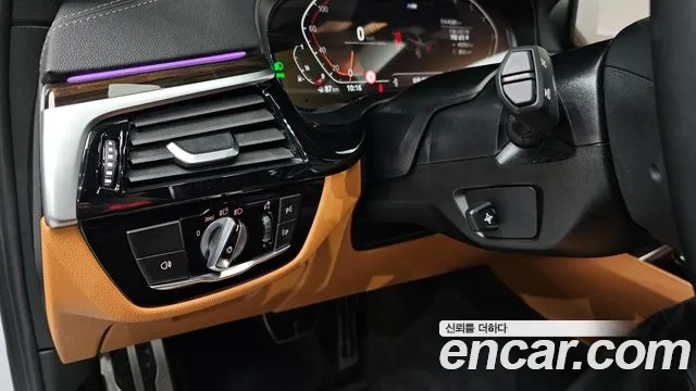 BMW 5 Series (G30) id 2704972 из Кореи 18