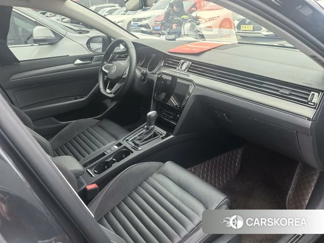 Volkswagen Magotan id 4278142 из Китая 11