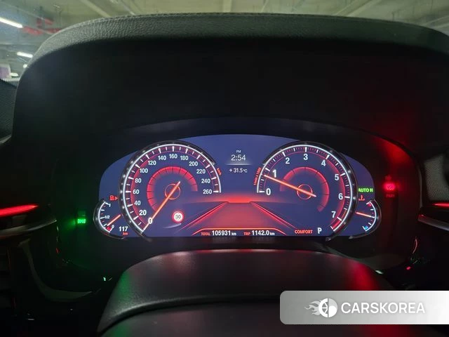 BMW 5 Series (G30) id 4513243 из Кореи 18