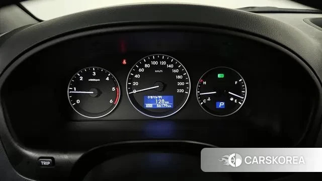 Hyundai The New Grand Starex id 3741587 из Кореи 18