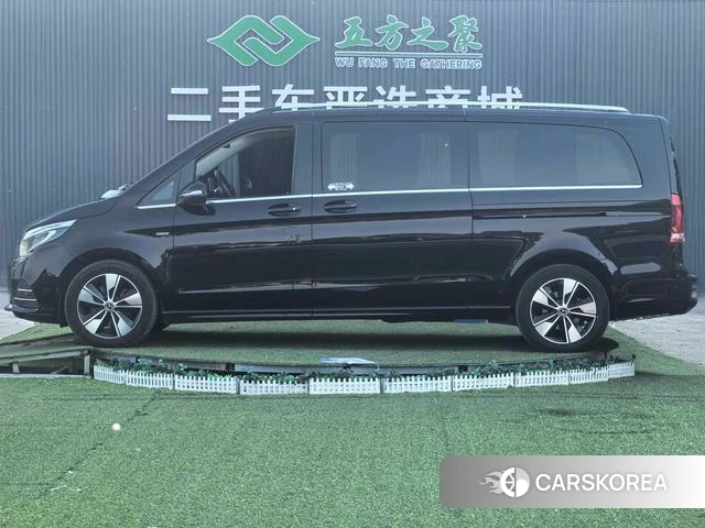 Mercedes-Benz V-class id 4300454 из Китая 18