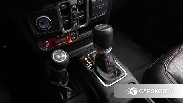 Jeep Wrangler (JL) id 3472572 из Кореи 18