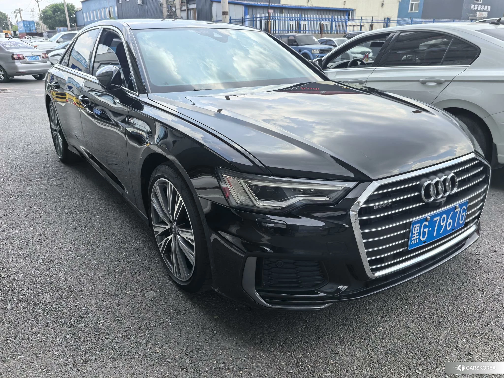 Audi A6L id 4515014 из Китая 14