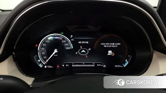 Genesis GV70 id 3545175 из Кореи 18