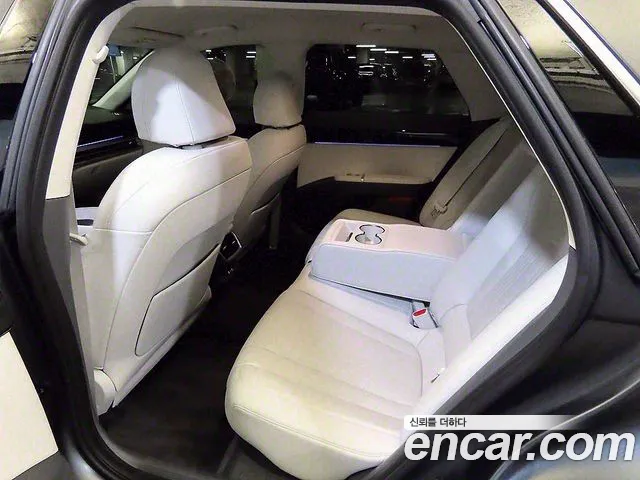 Hyundai Grandeur Hybrid (GN7) id 2643477 из Кореи 18