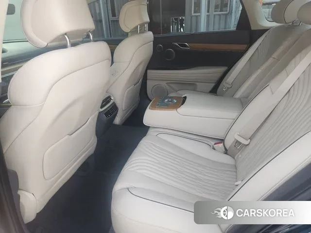 Genesis G80 (RG3) id 3098130 из Кореи 18